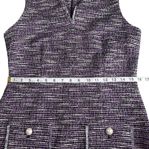 NWT Karl Lagerfeld Paris Camilo Tweed
Knit Dress. Size 8 - Picture 5 of 12